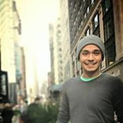 Roberto de Guzman's photo
