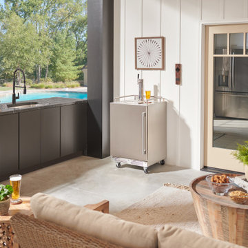 Zephyr Presrv® Outdoor Kegerator & Beverage Cooler