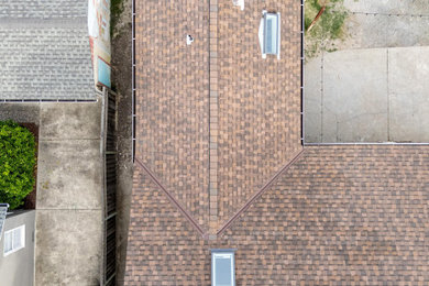 Example of a minimalist home design design in San Francisco