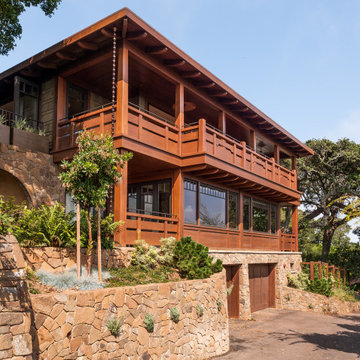 Arts & Crafts Residence