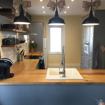 A Manitoba Oak Countertop