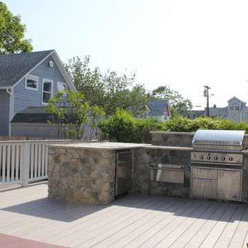 BEACH SIDE LIVING