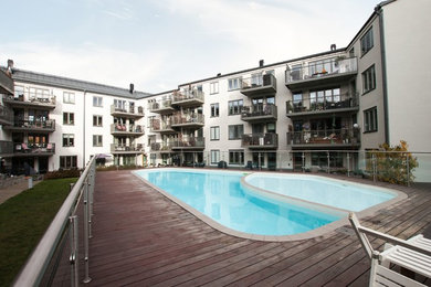 This is an example of a modern pool in Stockholm.