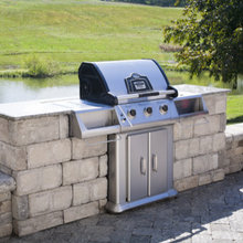 Outdoor Kitchen