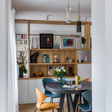 Bibliothèque Double Face pour séparer deux espaces: côté salle à manger