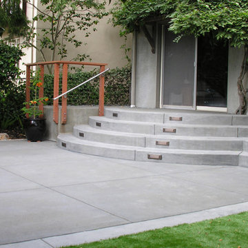 North Berkeley Classic Patio and Play Space