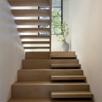 Contemporary in Los Altos Hills: Materials Matter