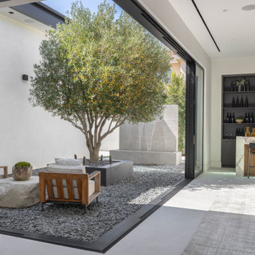 Petit / Encino