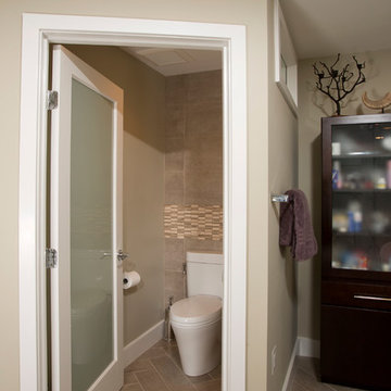 Elegant and Highly Functional Master Bathroom in Vienna VA