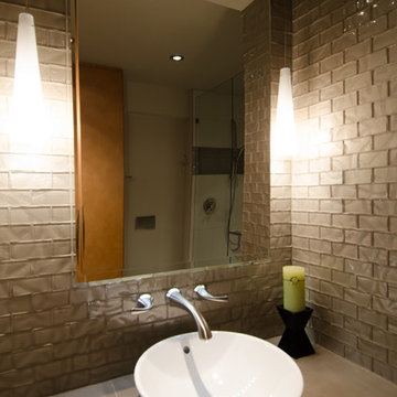 Bathroom Remodel With Curbless Shower