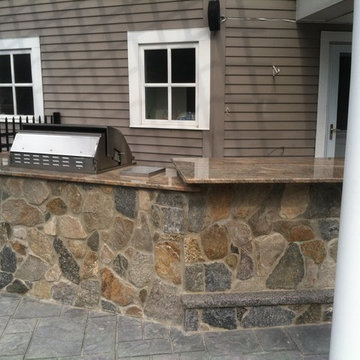 Lynx Grill Island
