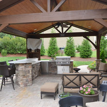 Outdoor Kitchen