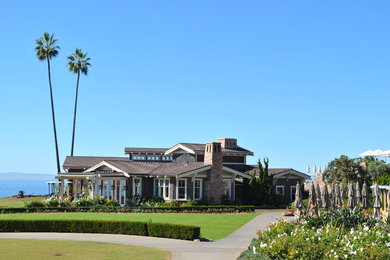 Traditional exterior home idea in Los Angeles
