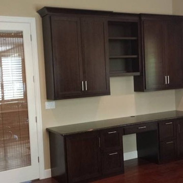 Livermore Executive Office/Den