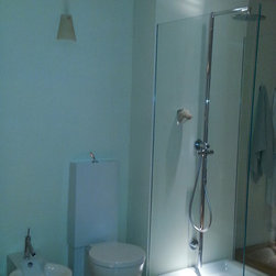Expose shower system/modern toilet. - Tub And Shower Faucet Sets