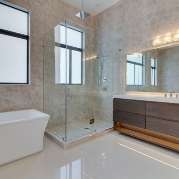 VECCIO SOUTH MIAMI