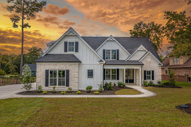 Arts and crafts exterior home photo in Charleston