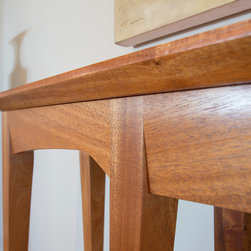 Lily Sofa Table - Products