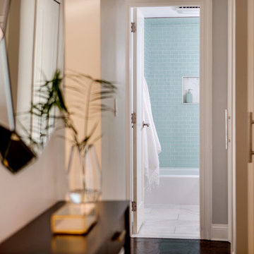 Tranquility in a Modern Bathroom