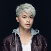 Derec Lee's photo