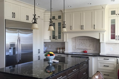 Elegant kitchen photo in Calgary