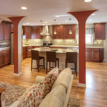 Too Small Kitchen Transformed into Showpiece