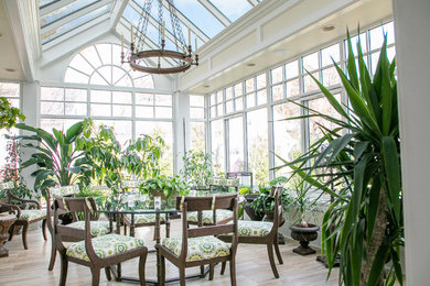 Inspiration for a sunroom remodel in Chicago