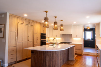 Kitchen - scandinavian kitchen idea in Louisville