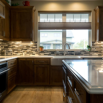 Quartz Countertop & Tile Splash