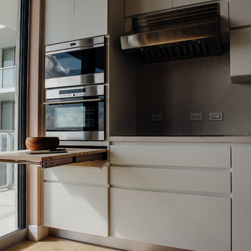 Contemporary Kitchen Update With an Extension Table