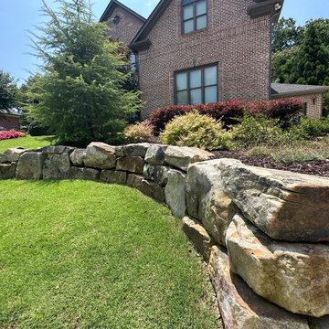 A Captivating Front Yard