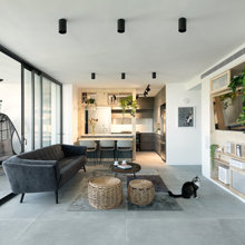 Hess Shop Apartment
