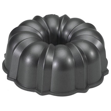 Nordic Ware Pro Cast Original Bundt Pan, 12 Cup