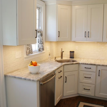 Ardmore Kitchen with Wellborn cabinetry