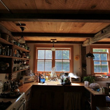 Middletown Springs, Post and Beam Barn Home