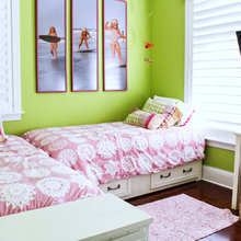 Mia bedroom