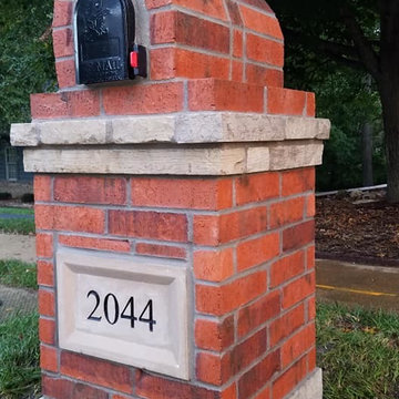 Stone and brick Mailbox Wildwood