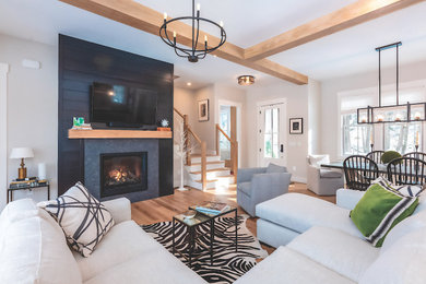 Inspiration for a transitional living room remodel in Manchester