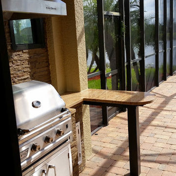 Outdoor Kitchen