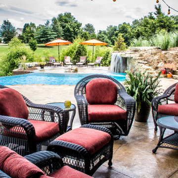 Union City, TN Freeform with Beach Entry and Grotto