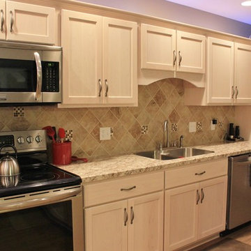 Light and Bright Kitchen