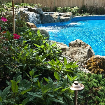 Swimming Pools in Small Yards (Massapequa, NY):