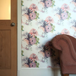 BEARDWOOD &ndash; PINK, PURPLE FLORAL ON CREAM PEARL Pattern Number: 2016-102-03 - Wallpaper