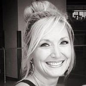 Cherisa Hall's photo