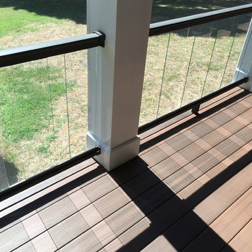 532 - Screen Porch