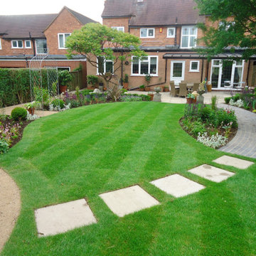 Medium town garden