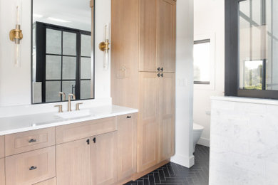 Inspiration for a bathroom remodel in Orlando