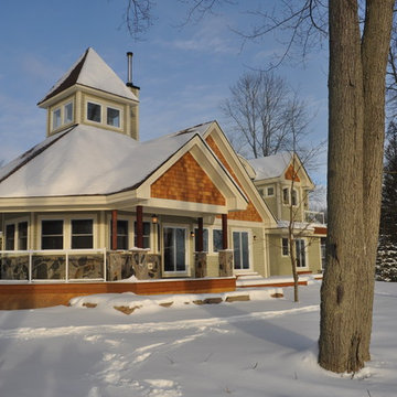 Lake Simcoe Cottage