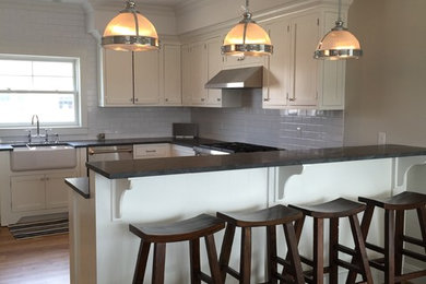 Inspiration for a coastal kitchen remodel in New York