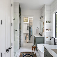 cottage master bath